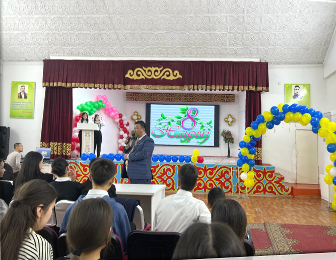 8-наурыз ұстаздарына мерекелік іс-шараға концерттік бағдарлама қойылды